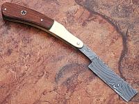 DM-2236 - White Deer Damascus Steel Straight Razor with Wood and Brass Handle