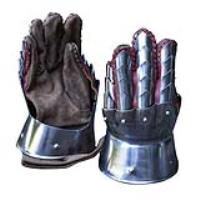 IN60629 - Dragon Hunter Medieval Steel Practice Gauntlets Leather Gloves Included