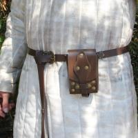 IN6723BR - Handmade Tanner&#39;s Dream Leather Belt Pouch