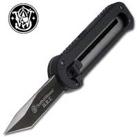 19 - Smith &amp; Wesson Out-The-Front Tanto Knife 19
