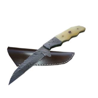 Damascus Steel Custom Hunting Knife