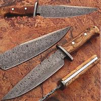 DM-2226 - Custom Made Damascus Steel Traditional Hunting Knife with Oliv Wood
