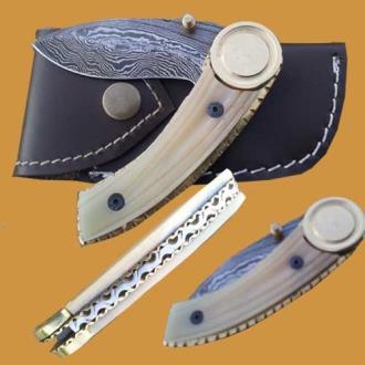 New Easy Lock Custom Handmade Damascus Steel Folding Knife