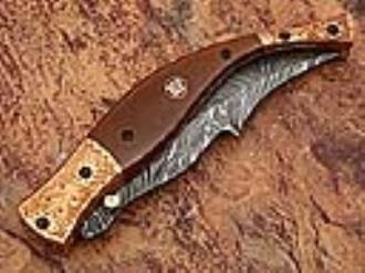 Executive Series Magnum Comblock Damascus Folding Knife Bakelite Solid Copper Engraved Bolstered