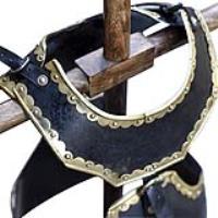 IN60824L - Armory Replicas The Cursed Black Knight Functional Medieval Cuirass Gorget Set [L]