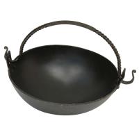 IN8402 - Black Iron Viking Kettle