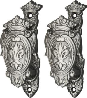 203306 China Fleur de lis Shield Gun and Sword Holder