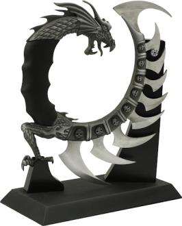Multi-bladed dragon dagger